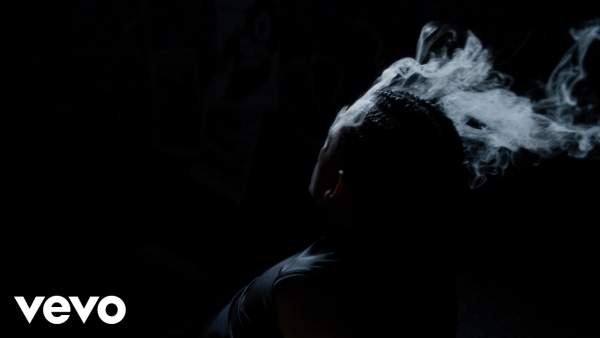 LA NOTA Lyrics - Trueno