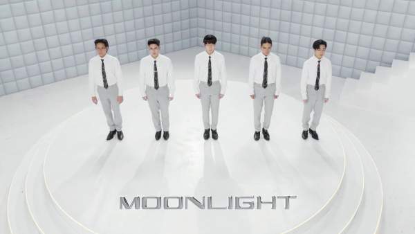 MOONLIGHT Lyrics - Ian Asher