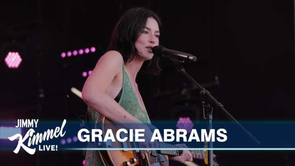 Let It Happen Lyrics - Gracie Abrams