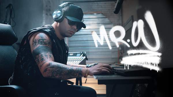 Puro Guayeteo Lyrics - Wisin