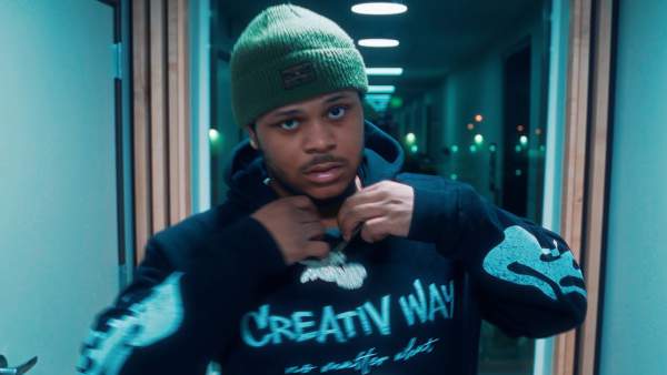 Put the Bity On Lyrics - EBK Trey B