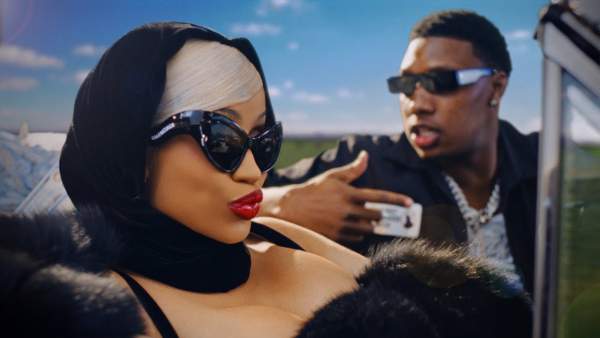 On Dat Money Lyrics - Rob49, Cardi B