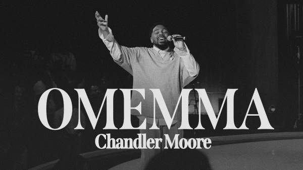 Omemma (Live) Lyrics - Chandler Moore