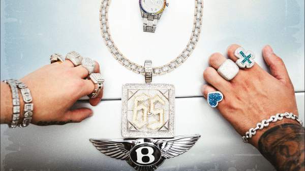 BENTLEY Lyrics (English Translation) - Lucky Brown