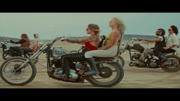 Big Dreams Lyrics - Amyl and the Sniffers