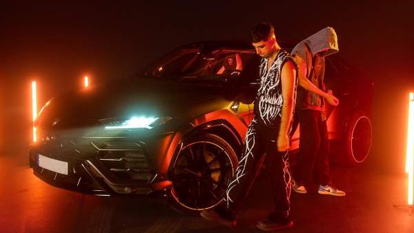 EN LLAMAS Lyrics (English Translation) - YoSoyPlex