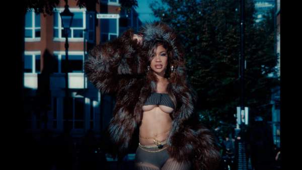 Is It The Way Lyrics - Saweetie