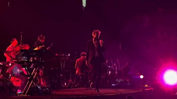 She Cleans Up Lyrics - Father John Misty