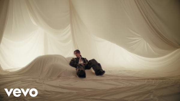 Soft Spot Lyrics - keshi