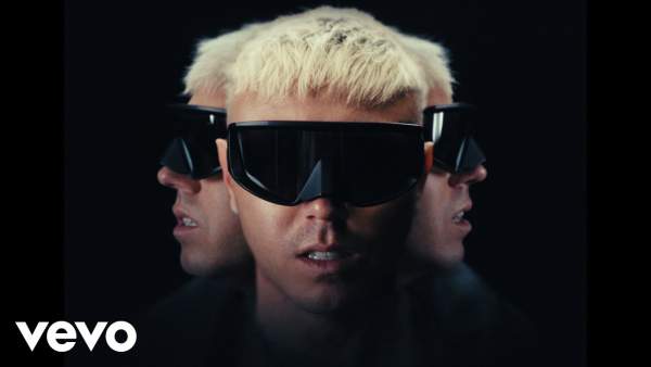 ZERI IN PIÙ (LOCURA) Lyrics - Lazza