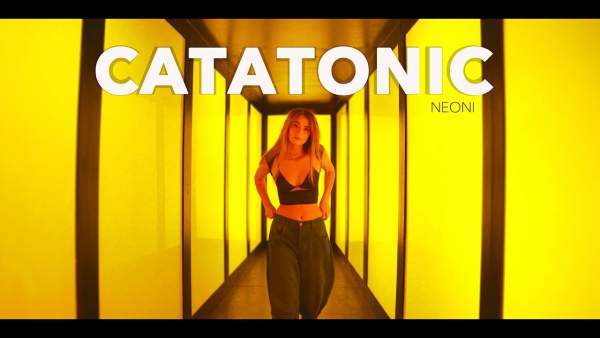 Catatonic Lyrics - Neoni