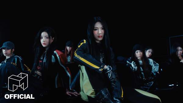 Hit the Floor Lyrics - tripleS