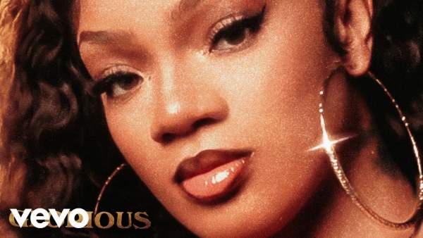 I LUV HER Lyrics - GloRilla