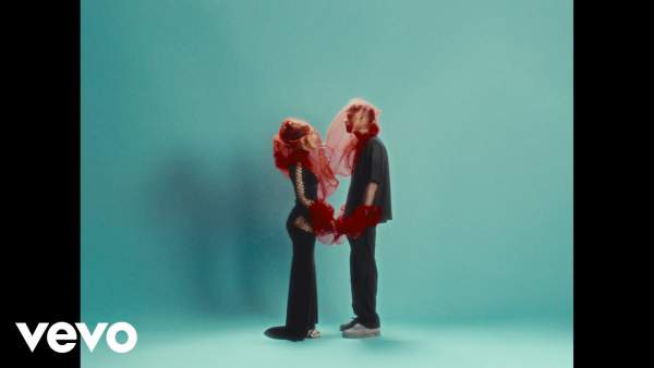 ¿Qué Te Pasó? Lyrics - Greeicy, Jay Wheeler