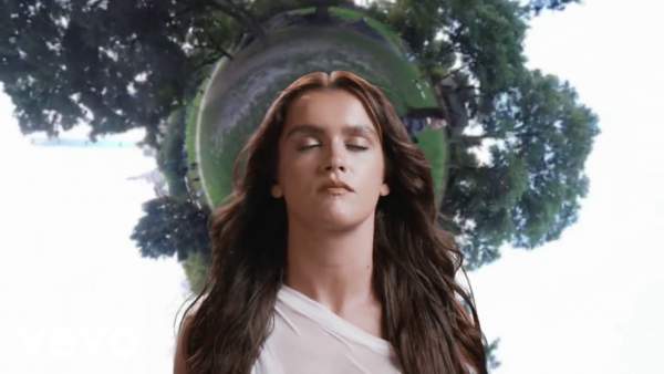 TOCOTÓ Lyrics - Amaia