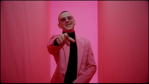 Barbi Baba Lyrics - Fehér Krisztián