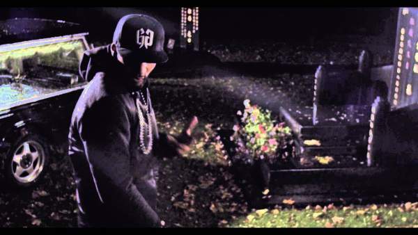 Intro (CDC4) Lyrics - La Fouine