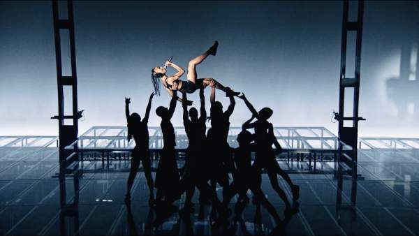 Sticky Lyrics - FKA twigs