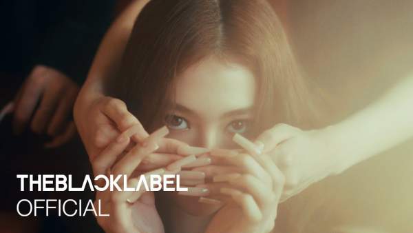 TOXIC Lyrics - MEOVV (미야오)