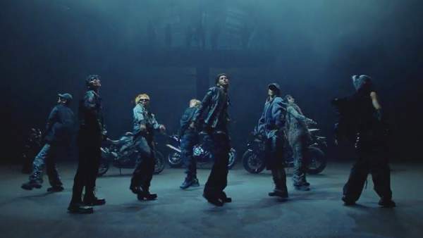 KAWASAKI (With Big Sean) Lyrics - ONE OR EIGHT