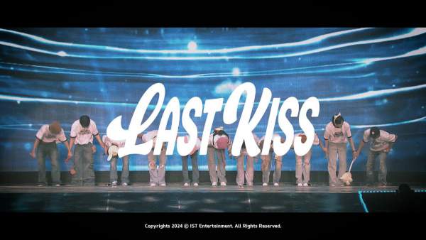 Last Kiss Lyrics - THE BOYZ