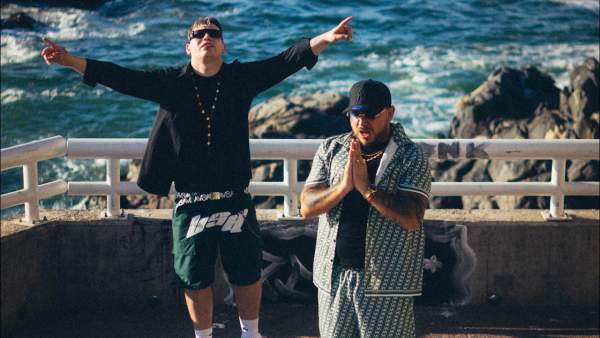 Luchándola Lyrics - Lleflight