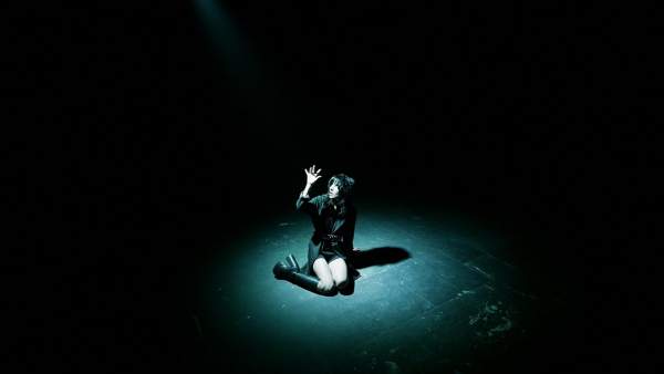 Saccharine Lyrics - VIOLENT VIRA