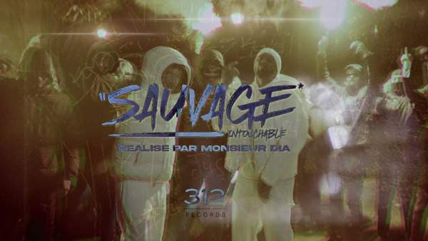 Sauvage Lyrics - Intouchable