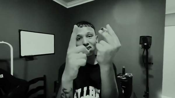 Sin Perder La Fé (Freestyle) Lyrics (English Translation) - Oney1