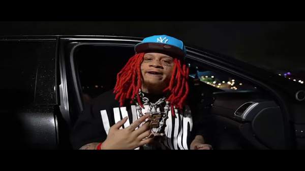 STRIKE OUT Lyrics - Trippie Redd