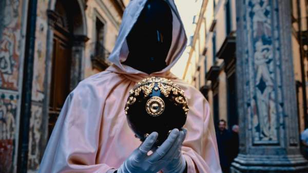 TURNÀ Lyrics - LIBERATO