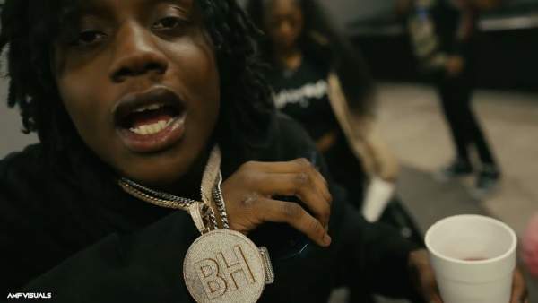 Chasin Lyrics - Rell Vert