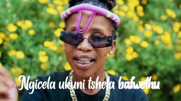 Mnakwethu Lyrics - Lwah Ndlunkulu