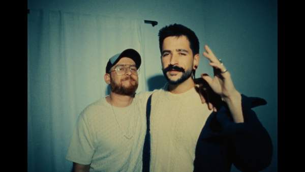 Pinceles Lyrics (English Translation) - Javi Medina, Camilo