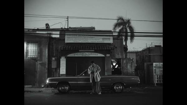 TOP TIER Lyrics - Myke Towers