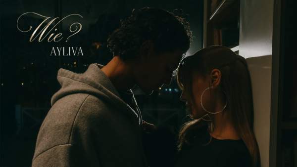 Wie? Lyrics - AYLIVA