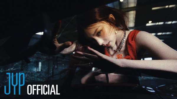 Air Lyrics (English Translation) - YEJI