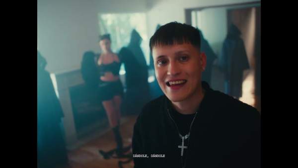 DÁNDOLE, DÁNDOLE Lyrics - Kidd Voodoo