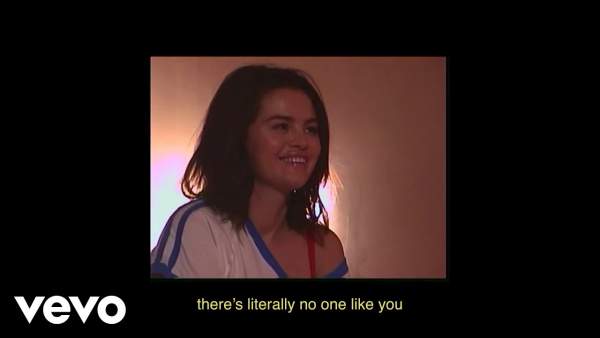 Do You Wanna Be Perfect Lyrics - Selena Gomez