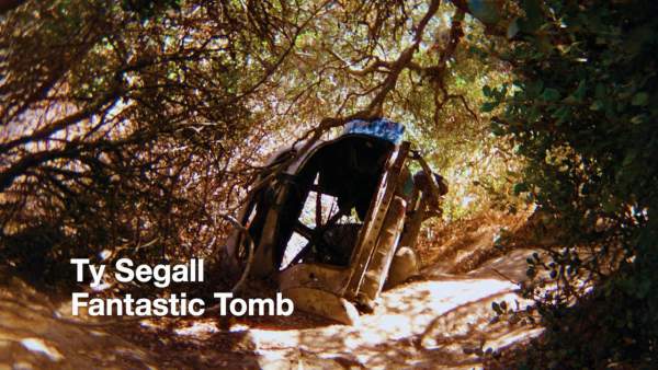 Fantastic Tomb Lyrics - Ty Segall