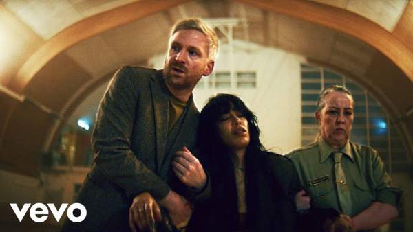 In The Sound Of Breathing Lyrics - SAGES 2, Ólafur Arnalds, Loreen