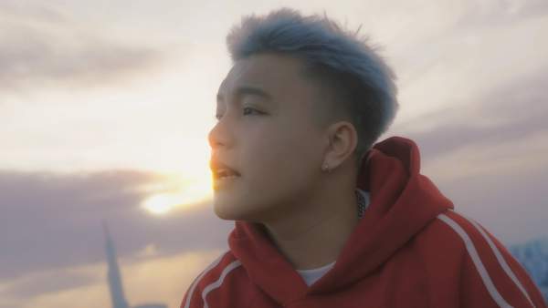 Một Vài Năm Trước Lyrics - DatKaa