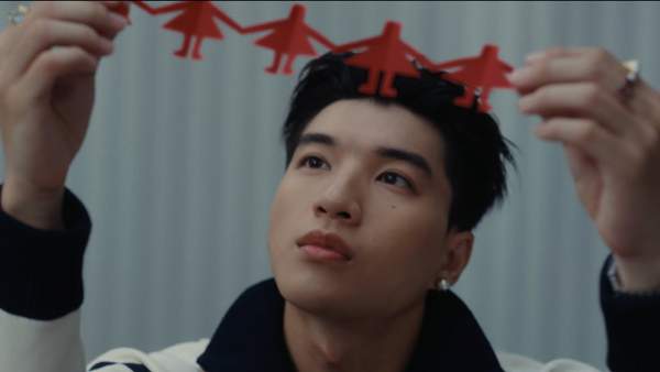 Nước Mắt Cá Sấu Lyrics - HIEUTHUHAI