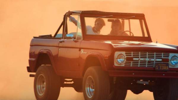 Backseat Lyrics - Balu Brigada