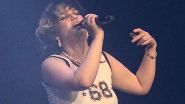 Can We Ignore It Lyrics - Lola Young