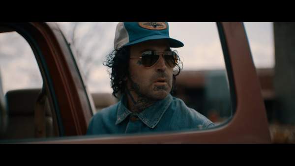 I Swear Lyrics - Yelawolf, J. Michael Phillips, Taysty
