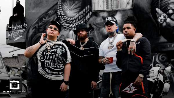 MAS QUE AMIGOS Lyrics (English Translation) - Blessd, Hades66