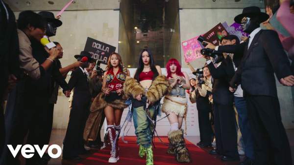 MWA! Lyrics - DOLLA