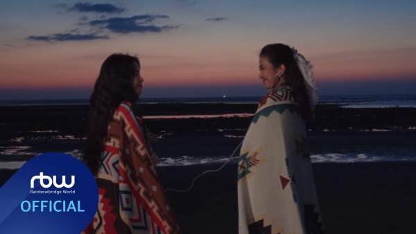 Floating Free Lyrics - Solar (MAMAMOO), 9m88