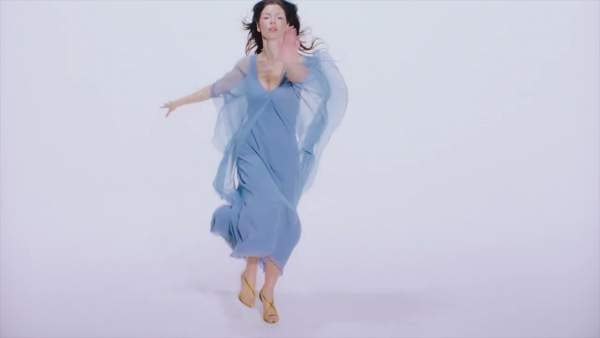 JE NE SAIS QUOI Lyrics - MARINA